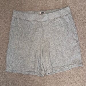Lands' End Light Gray Men’s Casual Shorts Size L